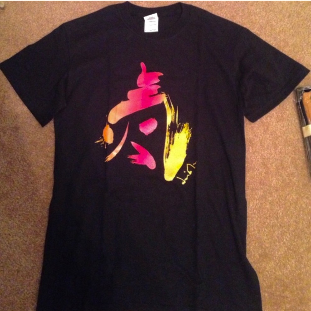 Chi T-Shirt - Picture 2 of 4